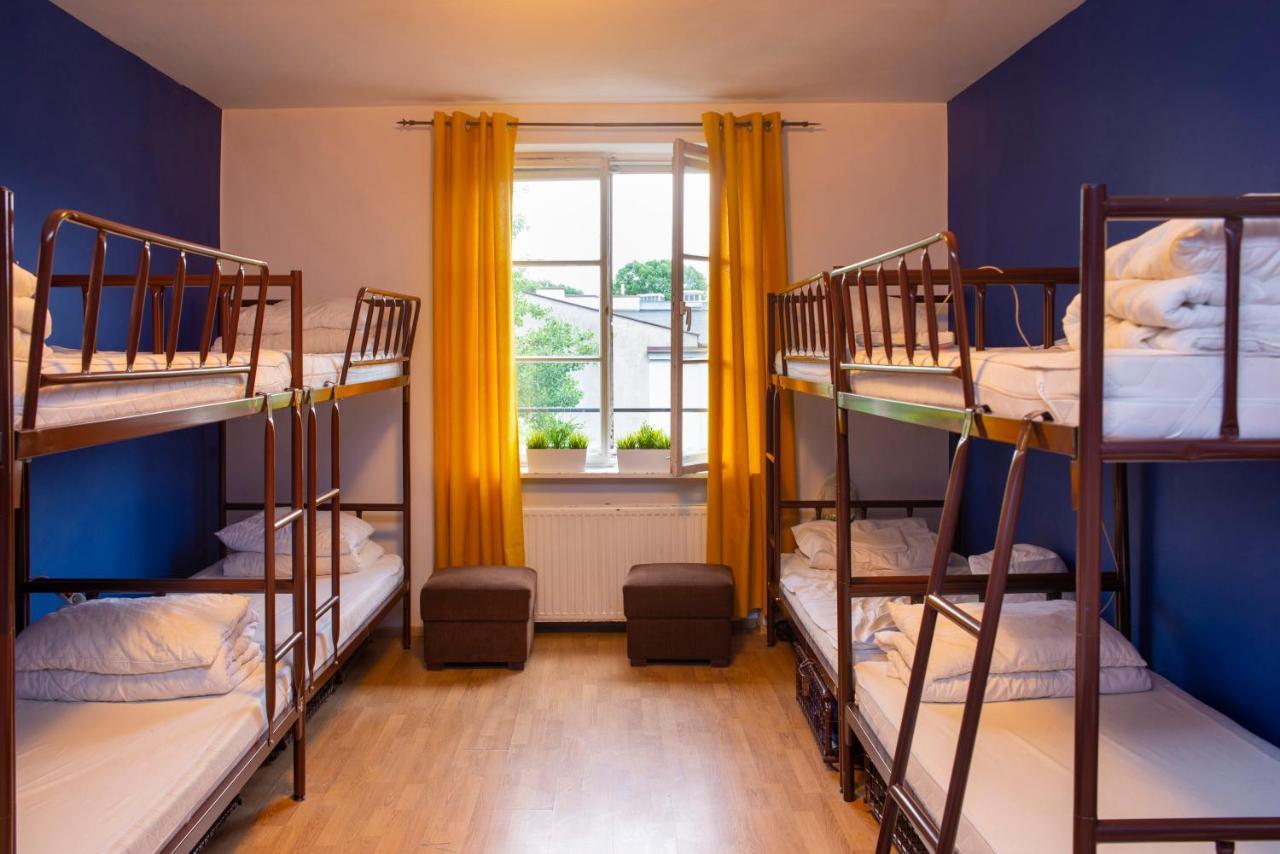 Let'S Rock Party Hostel! Age Limit From 18 Until 40! Krakow Bagian luar foto