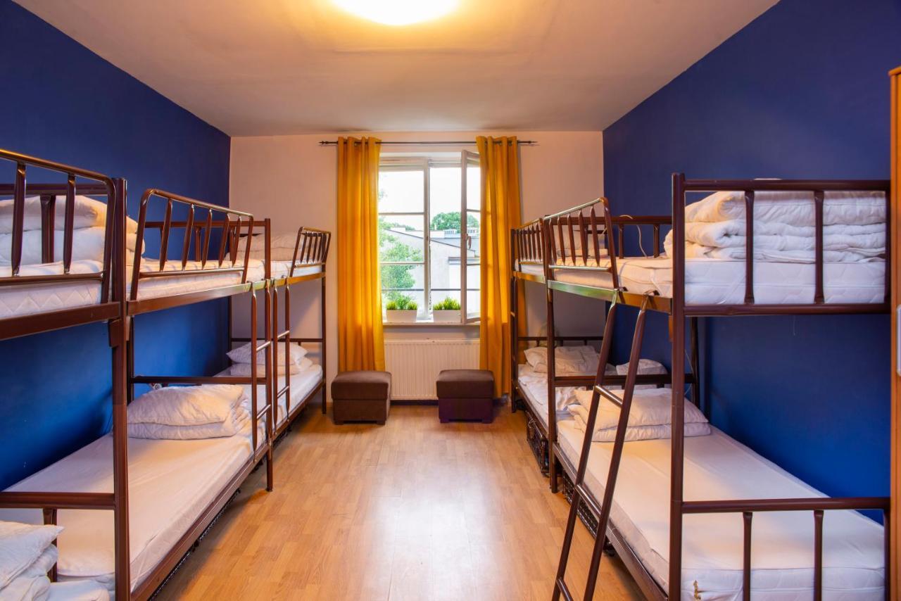 Let'S Rock Party Hostel! Age Limit From 18 Until 40! Krakow Bagian luar foto
